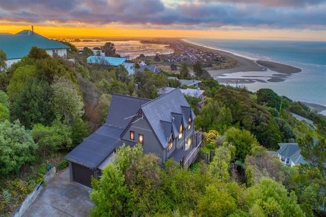 Photo of property in 10 Tuawera Terrace, Clifton, Christchurch, 8081