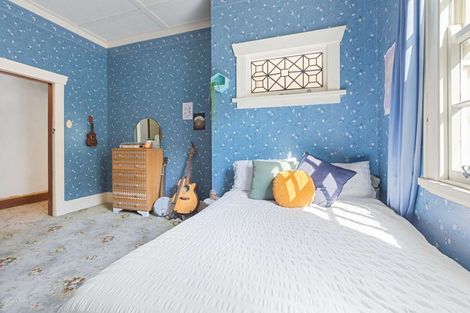 Photo of property in 353 Devon Street West, Lynmouth, New Plymouth, 4310