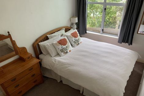 Photo of property in 5 Linwood Way, Island Bay, Wellington, 6023