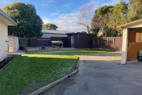 Photo of property in 32 Coates Place, Rangiora, 7400