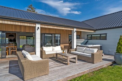 Photo of property in 5 Kea Court, Carterton, 5713