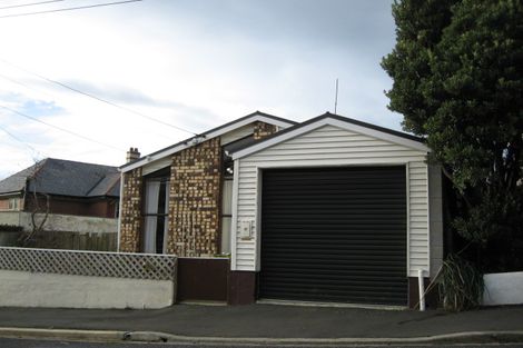 Photo of property in 27 Cliffs Road, Saint Clair, Dunedin, 9012