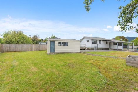 Photo of property in 21 Kowhai Street, Tokomaru, Palmerston North, 4474