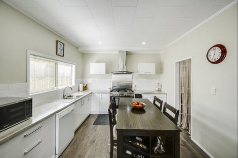 Photo of property in 905 Ferguson Street, Akina, Hastings, 4122