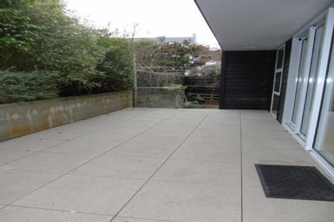 Photo of property in 5a Agra Crescent, Khandallah, Wellington, 6035