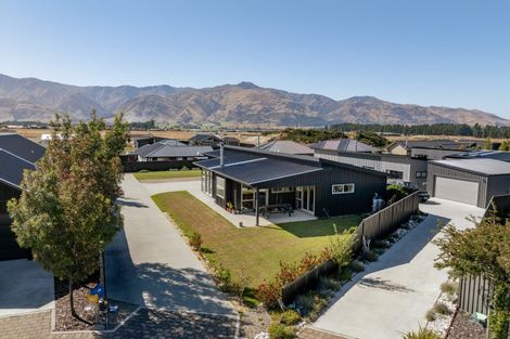Photo of property in 25 Teal Place, Lake Hawea, Wanaka, 9382