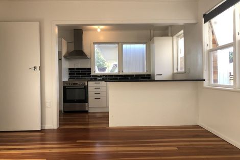 Photo of property in 2 Sheridan Street, Silverdale, Hamilton, 3216