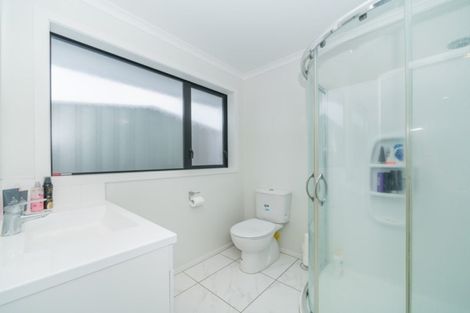 Photo of property in 37 James Line, Kelvin Grove, Palmerston North, 4414