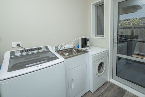 Photo of property in 76 Stanford Way, Rolleston, 7615