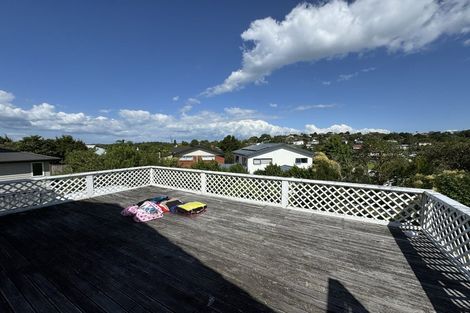 Photo of property in 43 Compton Street, Hillcrest, Auckland, 0627