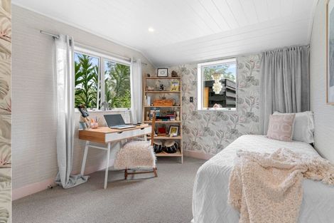 Photo of property in 215 Valley View Road, Otaika, Whangarei, 0170