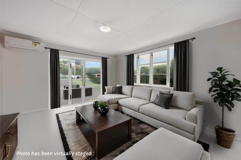 Photo of property in 2/28 Union Street, Papakura, 2110