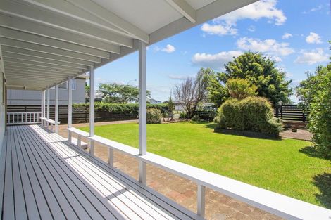 Photo of property in 114 Torkar Road, Clarks Beach, 2122