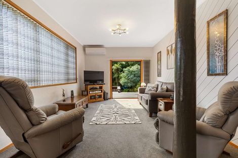 Photo of property in 10 Morehu Road, Rotoiti Forest, Rotorua, 3074