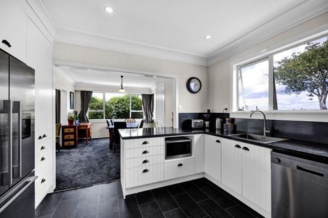 Photo of property in 131 Warwick Road, Stratford, 4391