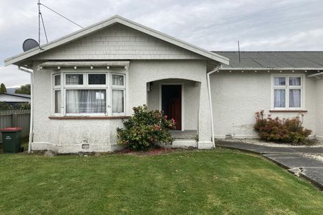 Photo of property in 6-6a Timaru Road, Waimate, 7924