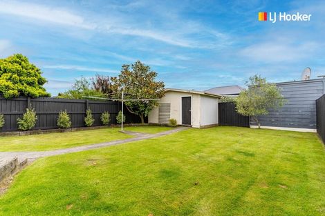 Photo of property in 10 Hargest Crescent, Saint Kilda, Dunedin, 9012