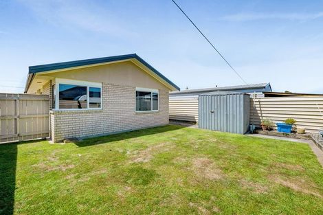 Photo of property in 9b Disraeli Street, Hawera, 4610