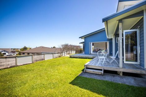 Photo of property in 36 Karamea Street, Whalers Gate, New Plymouth, 4310