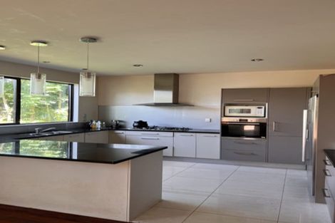 Photo of property in 19b Nile Road, Milford, Auckland, 0620