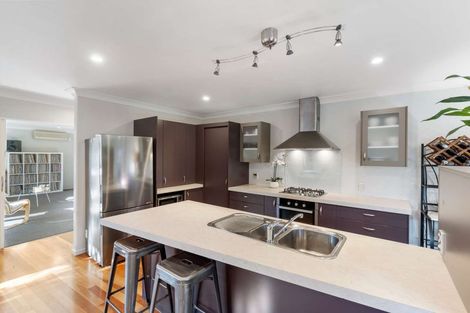 Photo of property in 40 Titirangi Crescent, Parklands, Christchurch, 8083