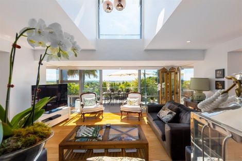 Photo of property in 26 Overdale Drive, Cashmere, Christchurch, 8022