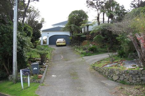 Photo of property in 25 Isabel Grove, Wainuiomata, Lower Hutt, 5014
