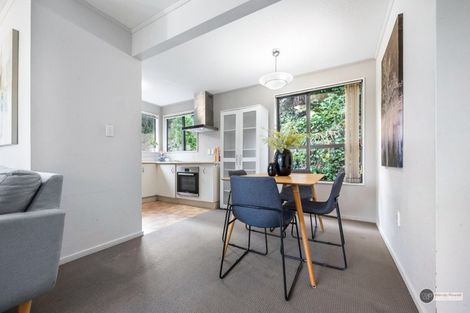 Photo of property in 2/51 Singers Road, Korokoro, Lower Hutt, 5012