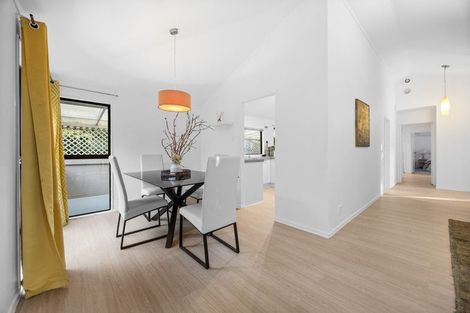 Photo of property in 66 Gledstane Road, Stanmore Bay, Whangaparaoa, 0932