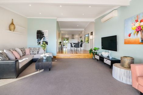 Photo of property in 18 Exeter Place, Tihiotonga, Rotorua, 3015