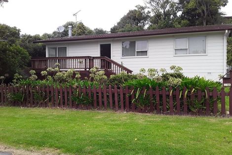 Photo of property in 21 Bellfield Road, Opaheke, Papakura, 2113