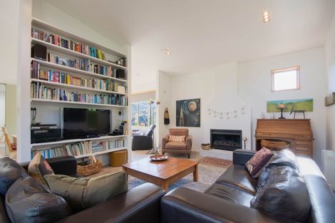 Photo of property in 33 Seaview Lane, Wainui, French Farm, 7582