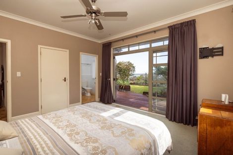 Photo of property in 6 Penny Place, Welcome Bay, Tauranga, 3175