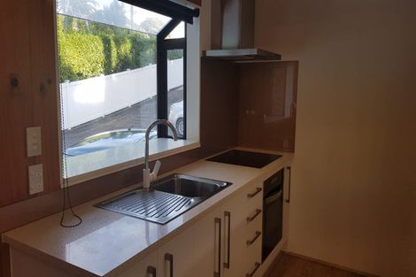 Photo of property in 10a Tirimoana Road, Te Atatu South, Auckland, 0602