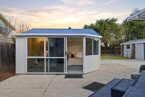 Photo of property in 5 Birkenhead Street, Avonhead, Christchurch, 8042