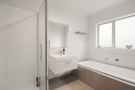 Photo of property in 4 Rose Berry Crescent, Flagstaff, Hamilton, 3210