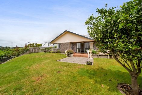 Photo of property in 11 Ash Place, Whalers Gate, New Plymouth, 4310