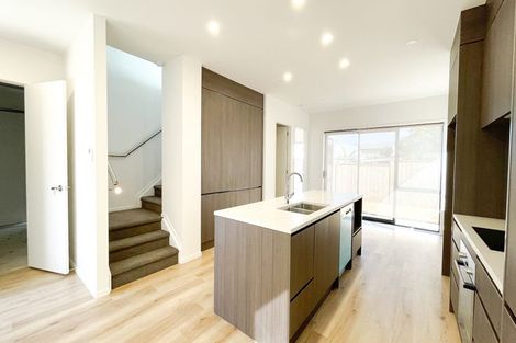 Photo of property in 7d Wellesley Road, Mangere Bridge, Auckland, 2022