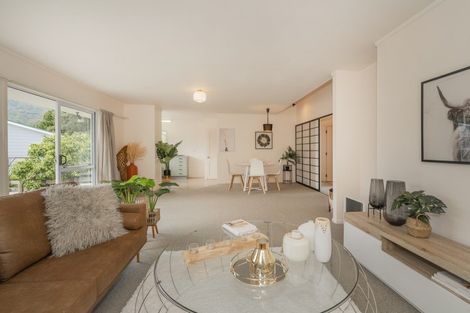 Photo of property in 818 Rings Road, Coromandel, 3506