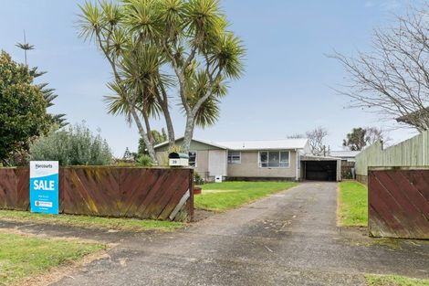 Photo of property in 39 High Street East, Waitara, 4320