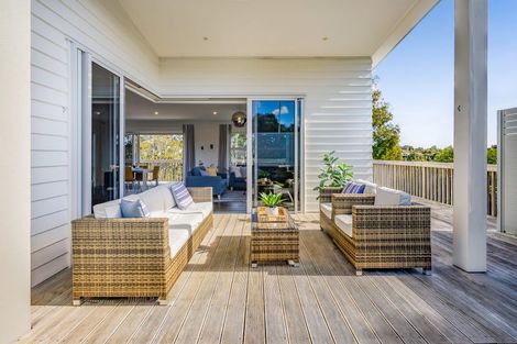 Photo of property in 54 Ainslee Street, Highlands Park, New Plymouth, 4312