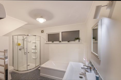 Photo of property in 37 Norwich Street, Wilton, Wellington, 6012