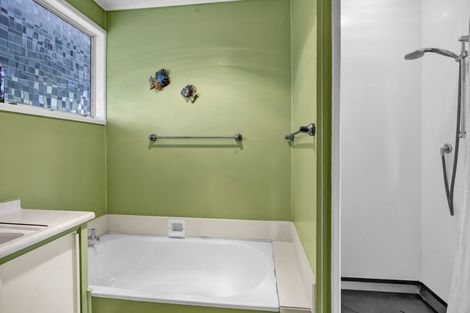 Photo of property in 3 Koromiko Street, Inglewood, 4330