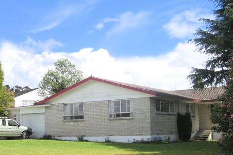 Photo of property in 4 Luxor Place, Pomare, Rotorua, 3015