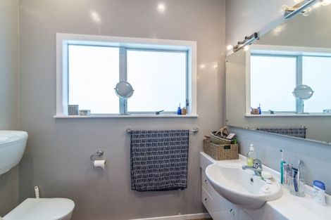 Photo of property in 7 Samoa Street, Kilbirnie, Wellington, 6022