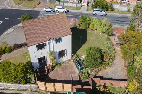 Photo of property in 1 Atwood Grove, Churton Park, Wellington, 6037