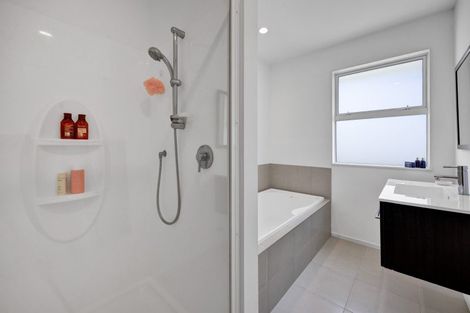 Photo of property in 21f Parkvue Drive, Bell Block, New Plymouth, 4312