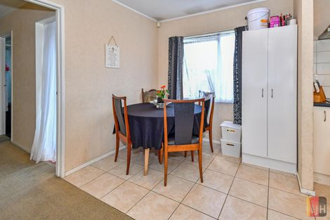 Photo of property in 2/12 Nelson Street, Papakura, 2110