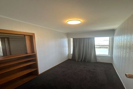Photo of property in 6 Raines Avenue, Forrest Hill, Auckland, 0620