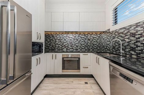 Photo of property in 4 Mayfly Lane, Hobsonville, Auckland, 0616